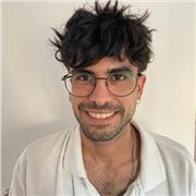 Me adapto a la persona con la que trabajo, alejándome de la jerarquía profesor-alumno hasta encontrar mi equilibrio